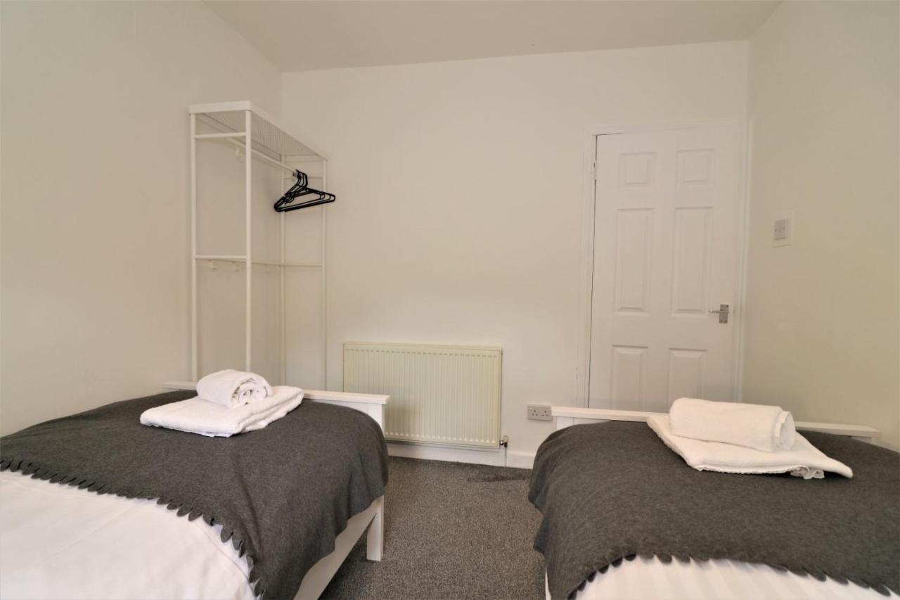 Signature - Belhaven House Hamilton Eksteriør bilde