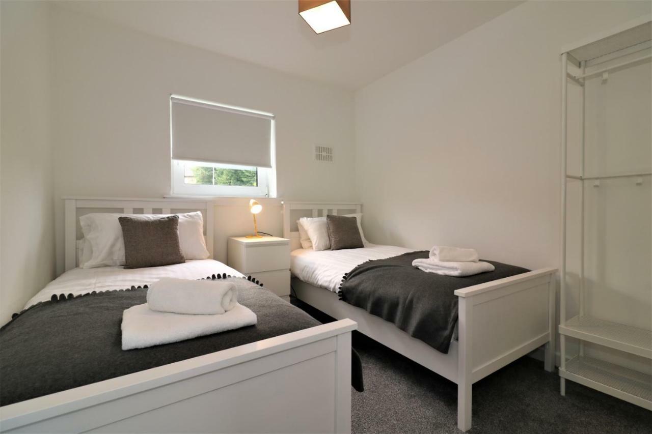 Signature - Belhaven House Hamilton Eksteriør bilde